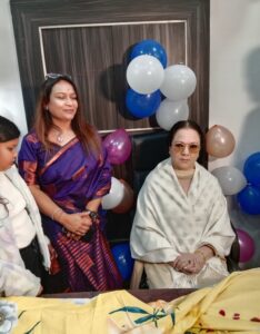 Jabalpur Ki Media Se Ghabrai Film Actress Mandakini 