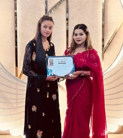 Katni ki Nishad beti shejal barman ne mehndi kala me bikhera jalwa samaroh me hui sammanit Hollywood actor chien ho liao ne saraha